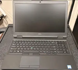 Laptop Dell Latitude 5590 16GB Intel Core i7 SSD 512GB