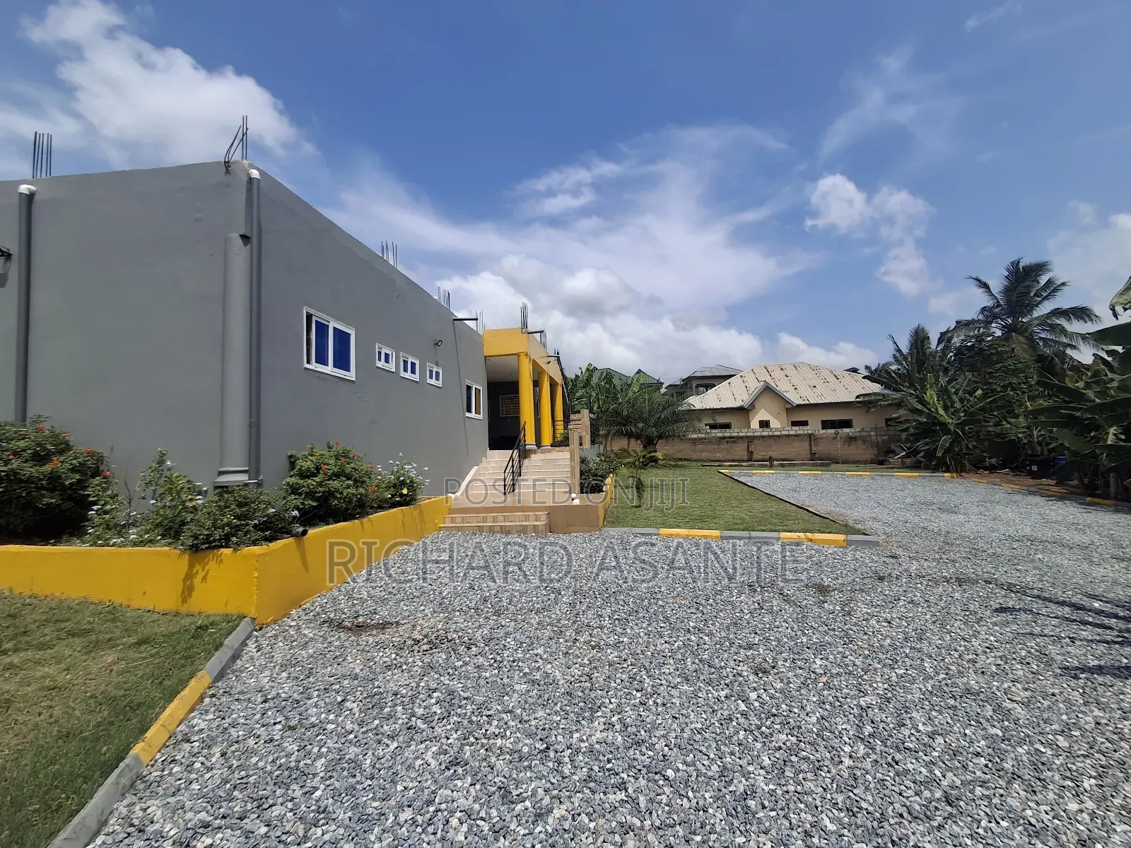 Nice 1 Bedroom Self Contain Airbnb/Short Stay at Kwabenya