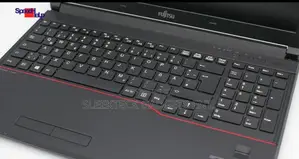 Laptop Fujitsu Lifebook E556 8GB Intel Core i5 SSD 256GB