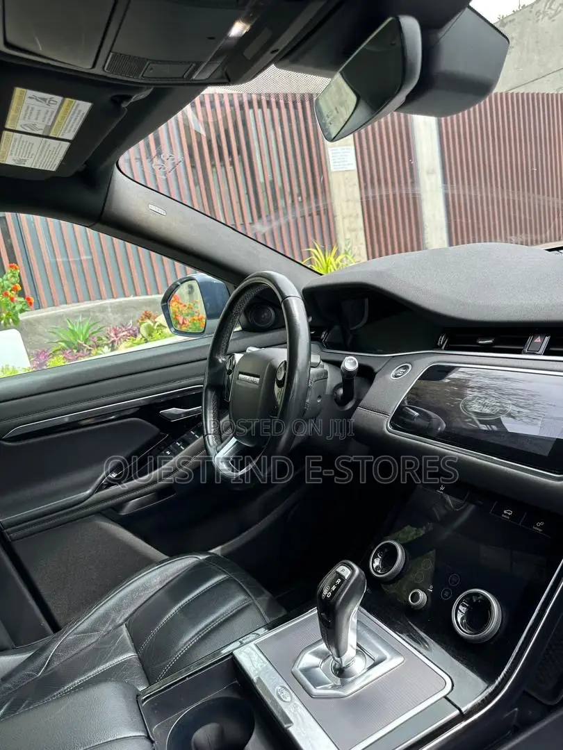 Land Rover Range Rover Evoque R-Dynamic SE AWD 2020 White