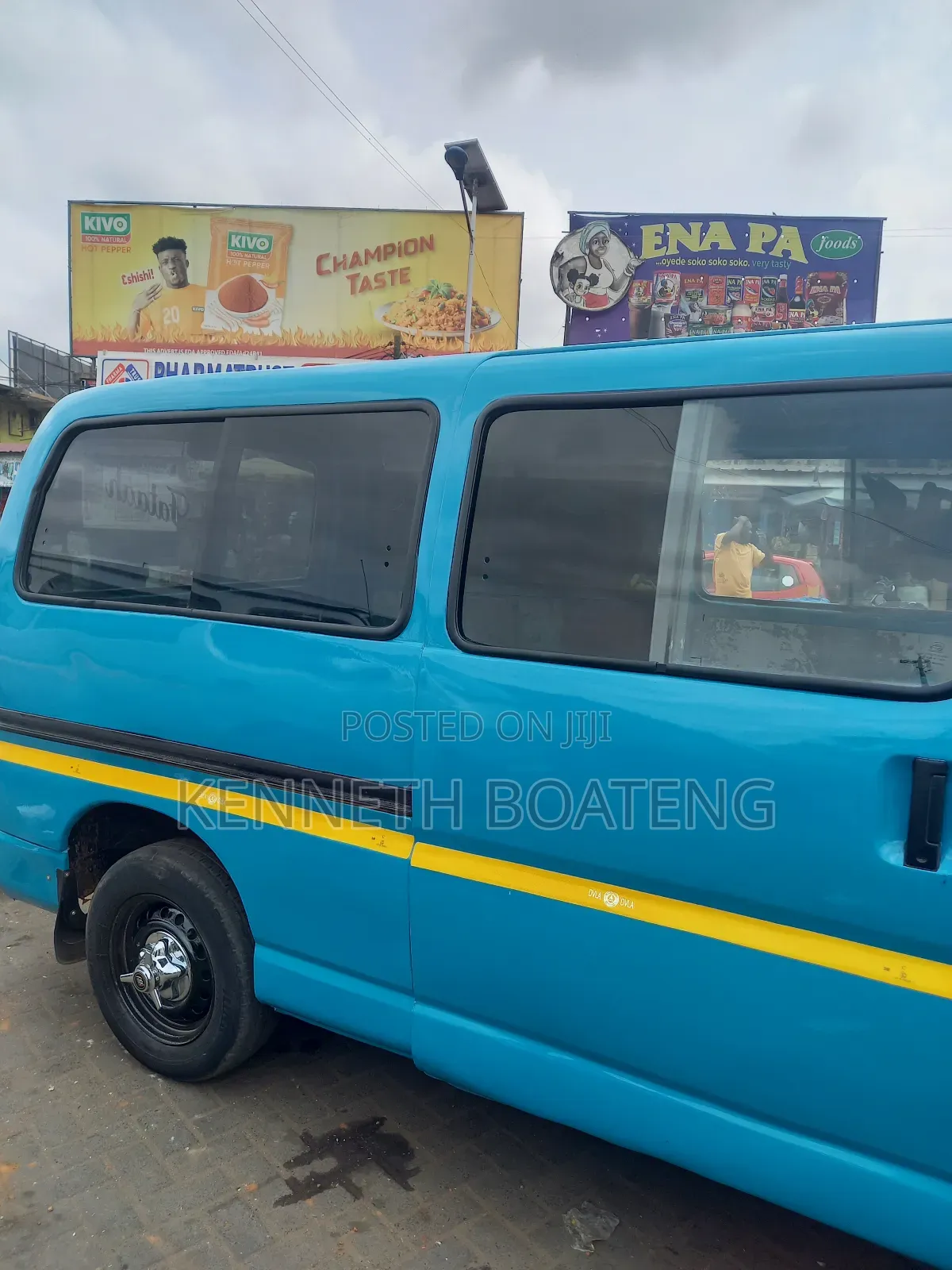 Toyota HiAce 2006 Green