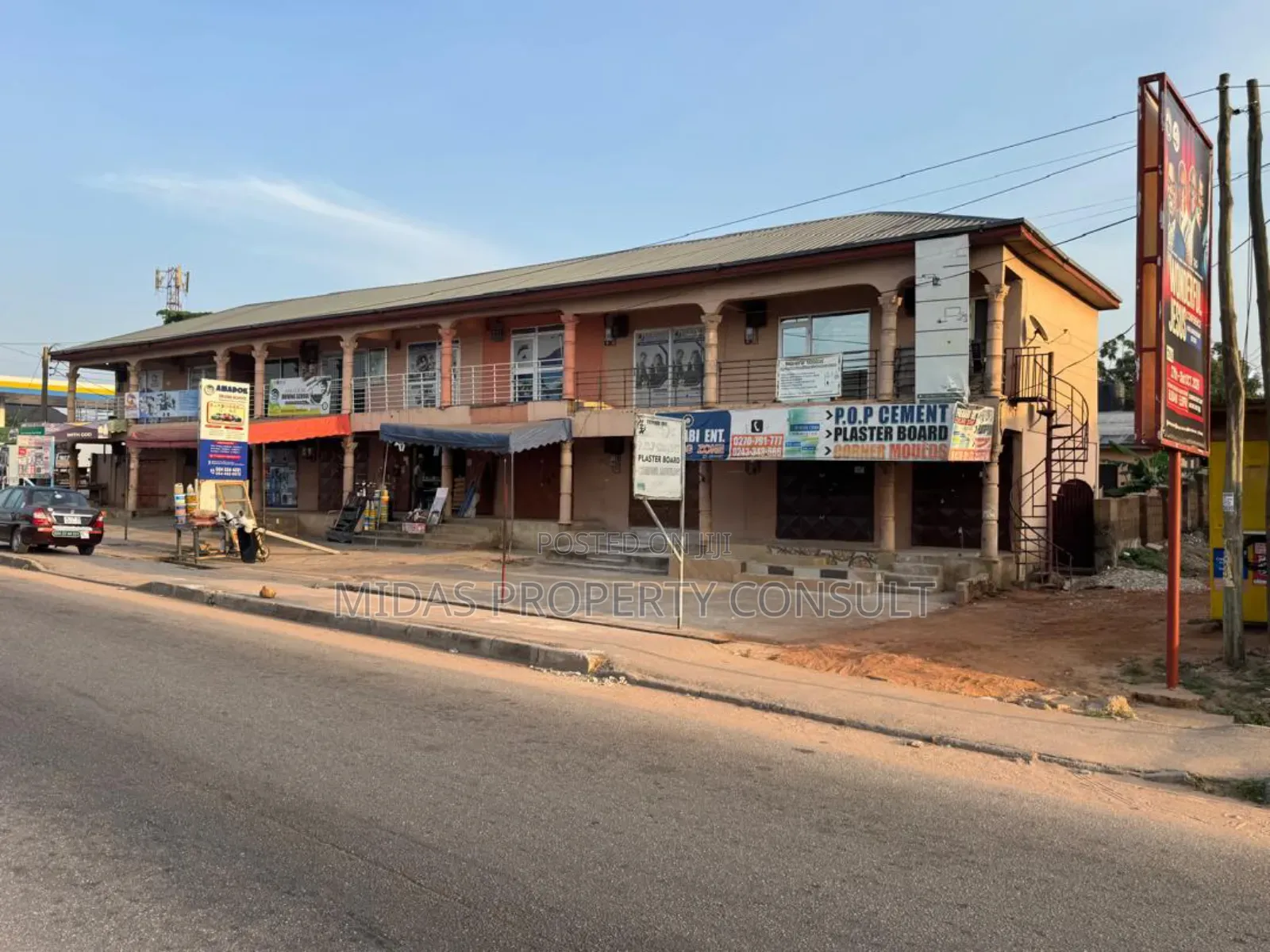 16 Shops With 5 Bedrooms House for Sale at Ablekuma