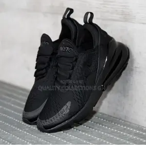 Black Airmax 270