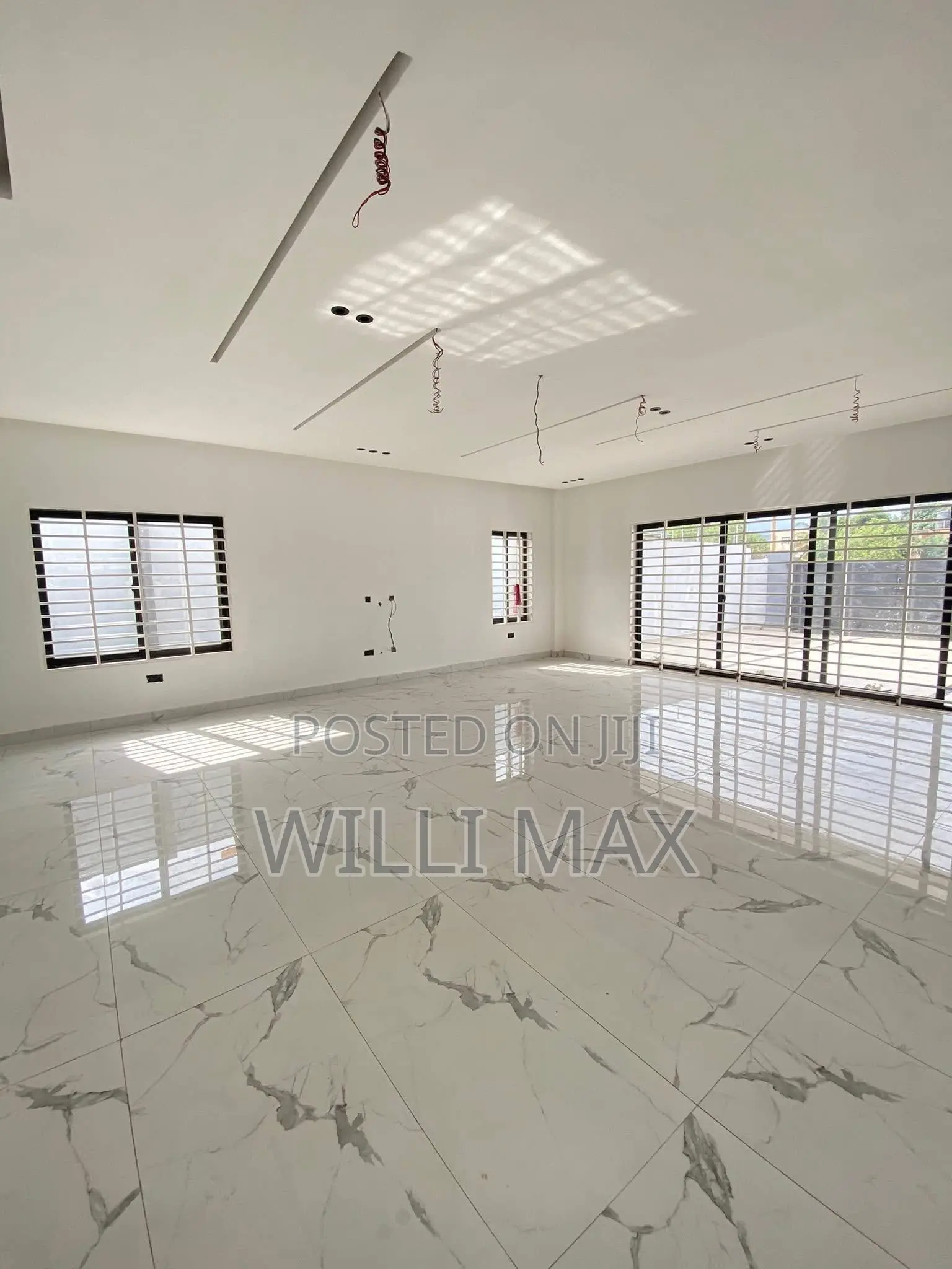 4bdrm Duplex in Ayimensah, Oyarifa Mall Area for sale