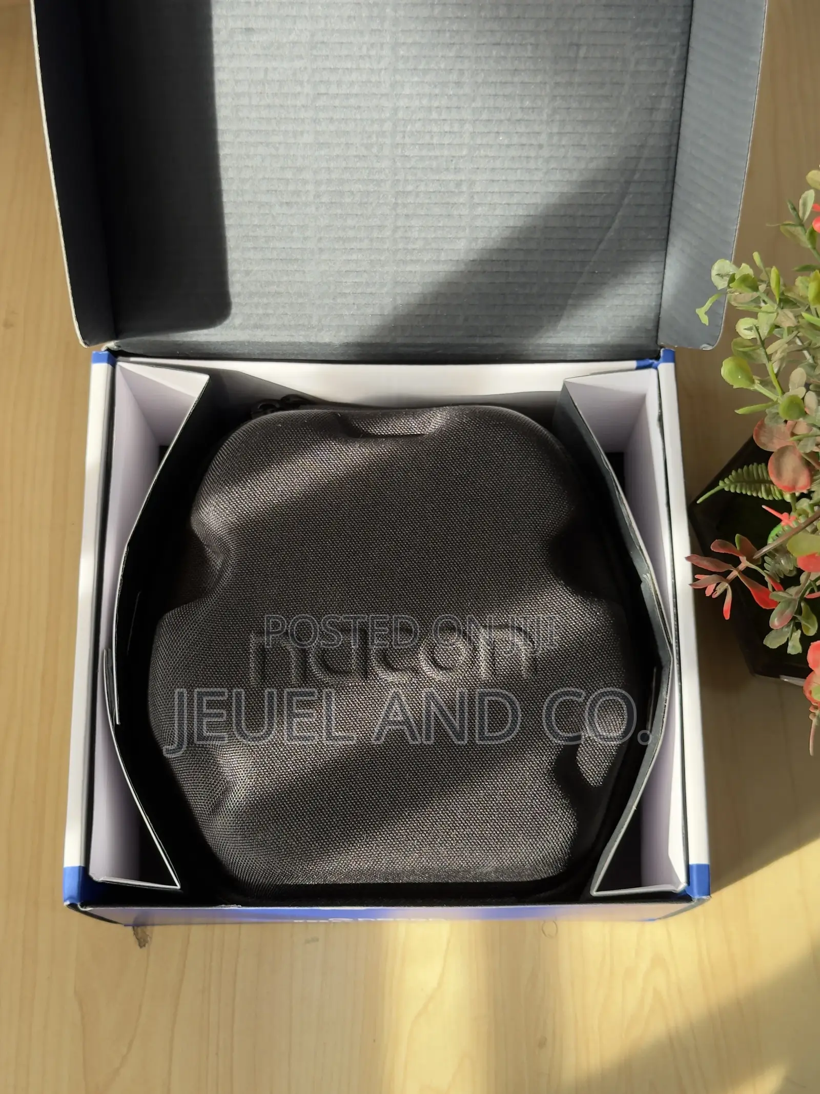 Nacon Revolution Pro 5 (Official Licensed Playstation Controller)