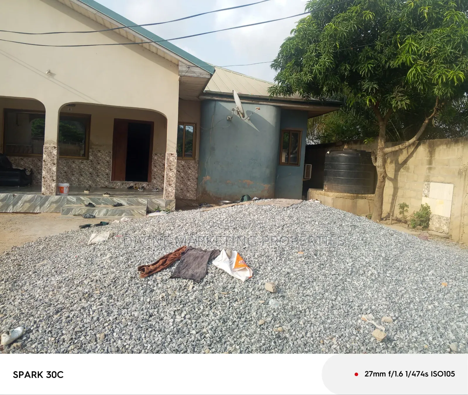 4bdrm House in Choice, Weija for sale