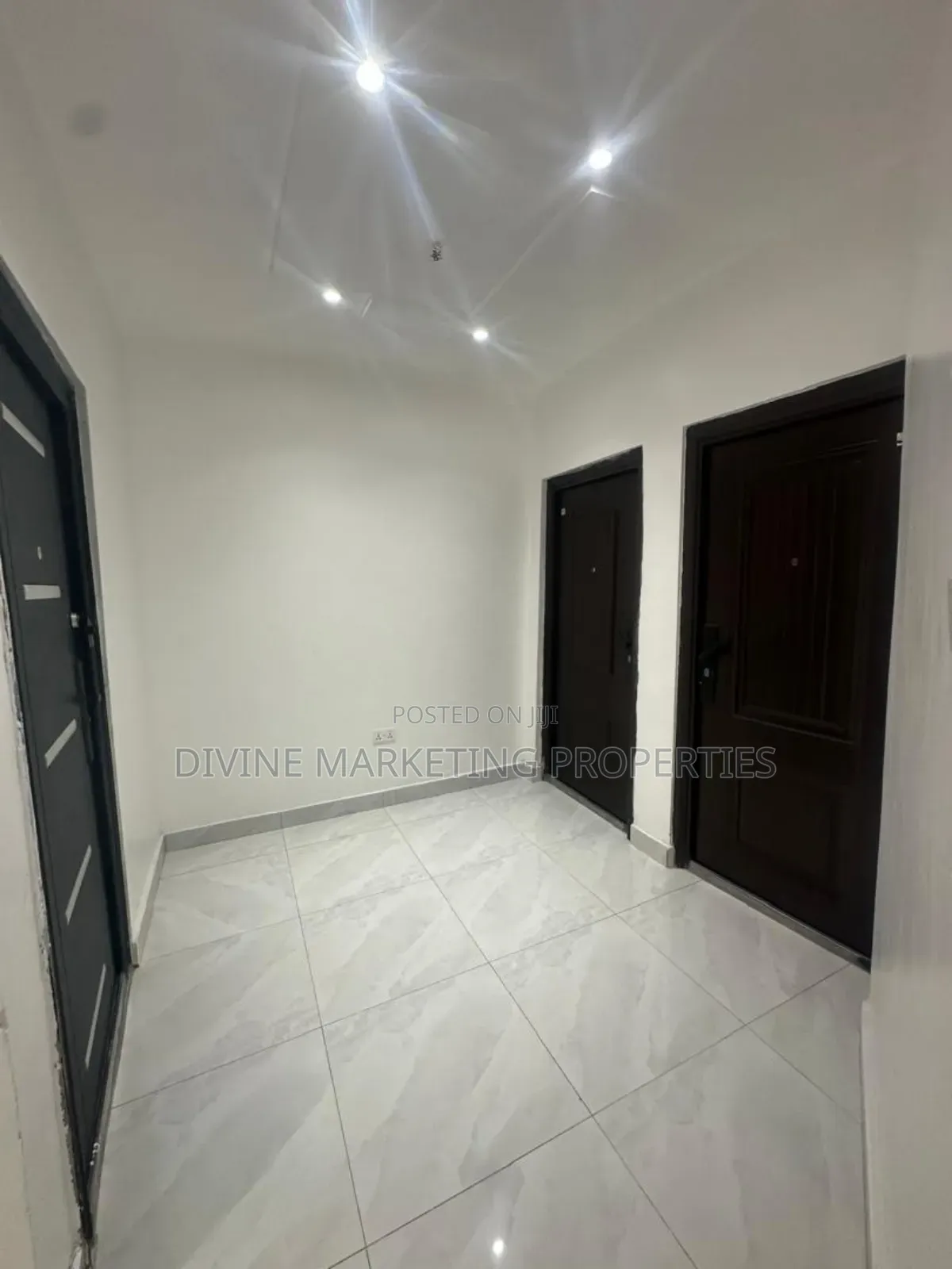 4bdrm House in Nmai Dzorn Melcom for sale