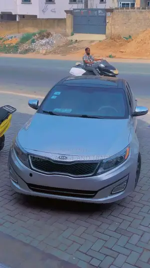 Kia Optima EX 4dr Sedan (2,4L 4cyl 6A) 2012 Silver