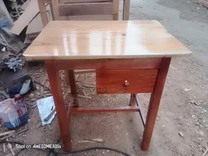 Cute Office Table