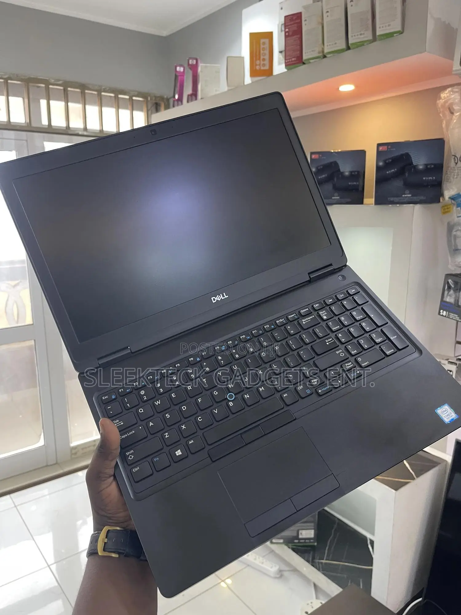 Laptop Dell Latitude 5590 16GB Intel Core i7 SSD 512GB