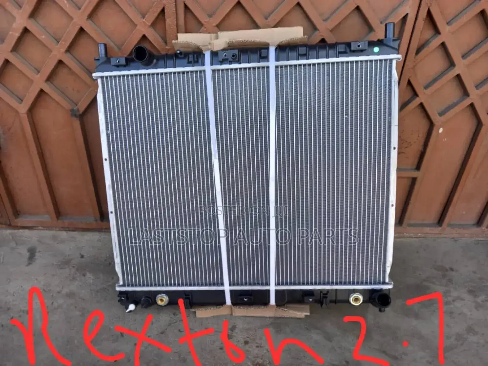 Ssangyong Rexton 2.7, 2.9 Radiator [Water Tanks] - To All Areas