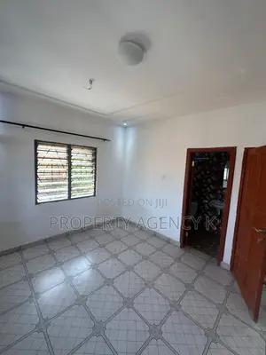 2bdrm Apartment in Kfs, West Hills Mall Area for rent