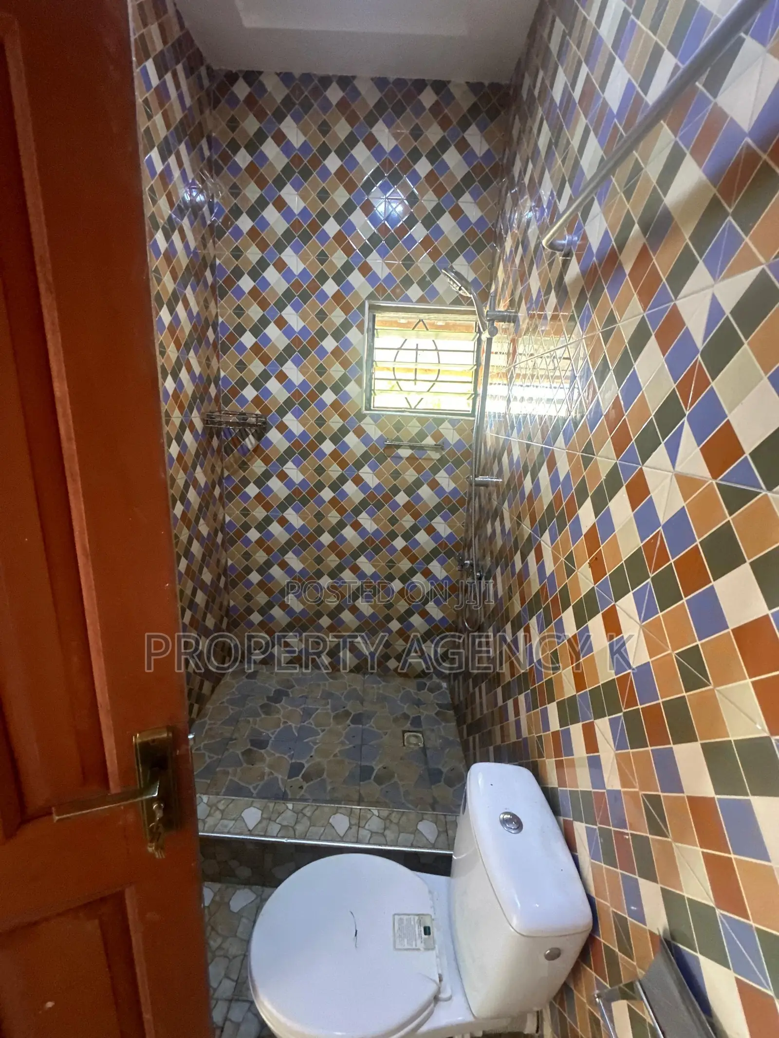 2bdrm Apartment in Kfs, West Hills Mall Area for rent