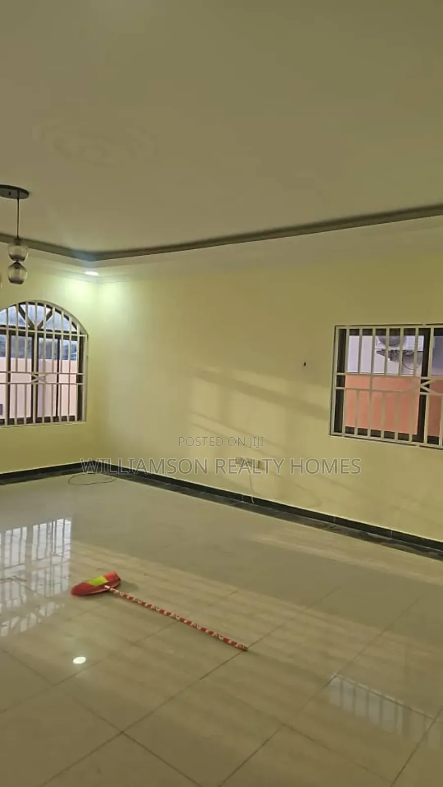 3bdrm House in Spintex Road for rent