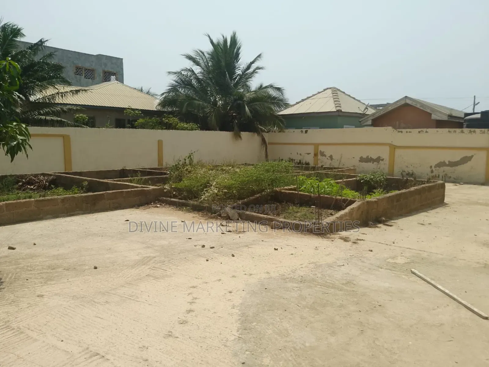 4bdrm House in Kokrobite, Accra Metropolitan for sale