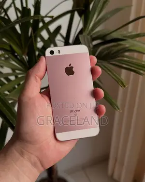 New Apple iPhone SE 32 GB Rose Gold