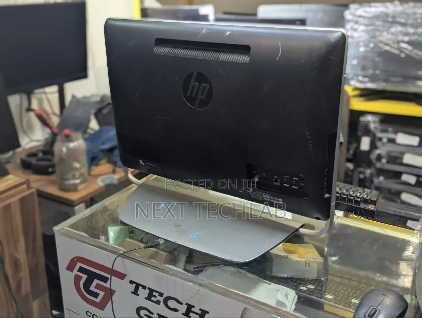 Desktop Computer HP 290 G4 All-in-One 8GB Intel Core I3 SSD 1T