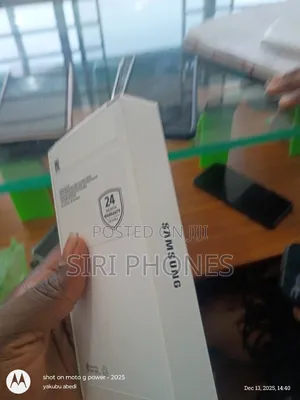 New Samsung Galaxy A17 5G 128 GB Blue