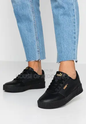 Puma Carina Trainer 3.0 Sneakers