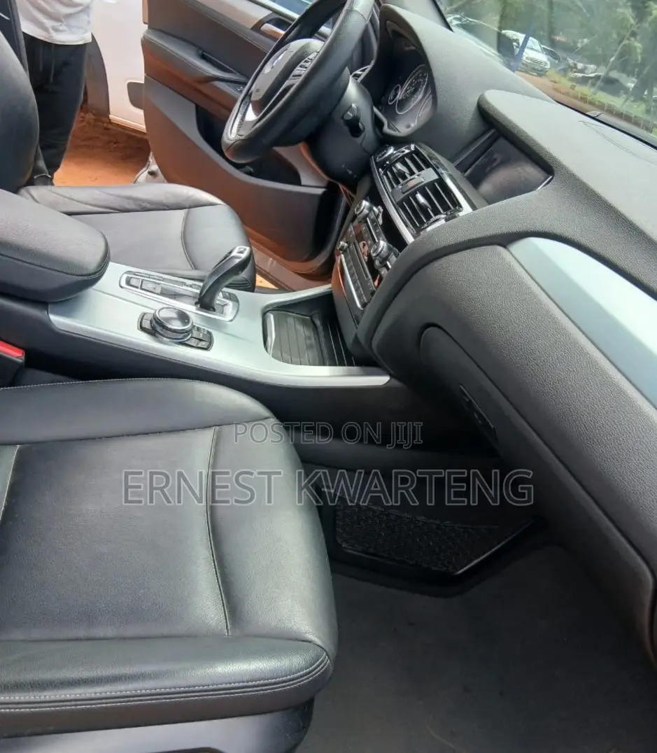 BMW X3 xDrive28i 4dr SUV AWD (2.0L 4cyl Turbo 8A) 2015 Gray