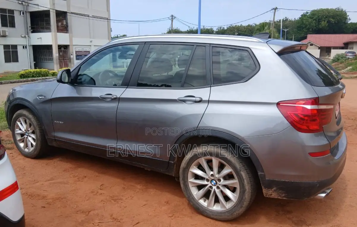 BMW X3 xDrive28i 4dr SUV AWD (2.0L 4cyl Turbo 8A) 2015 Gray