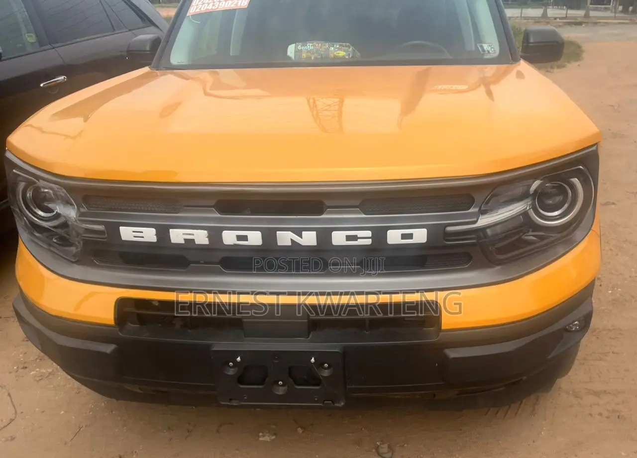 Ford Bronco 2022 Yellow