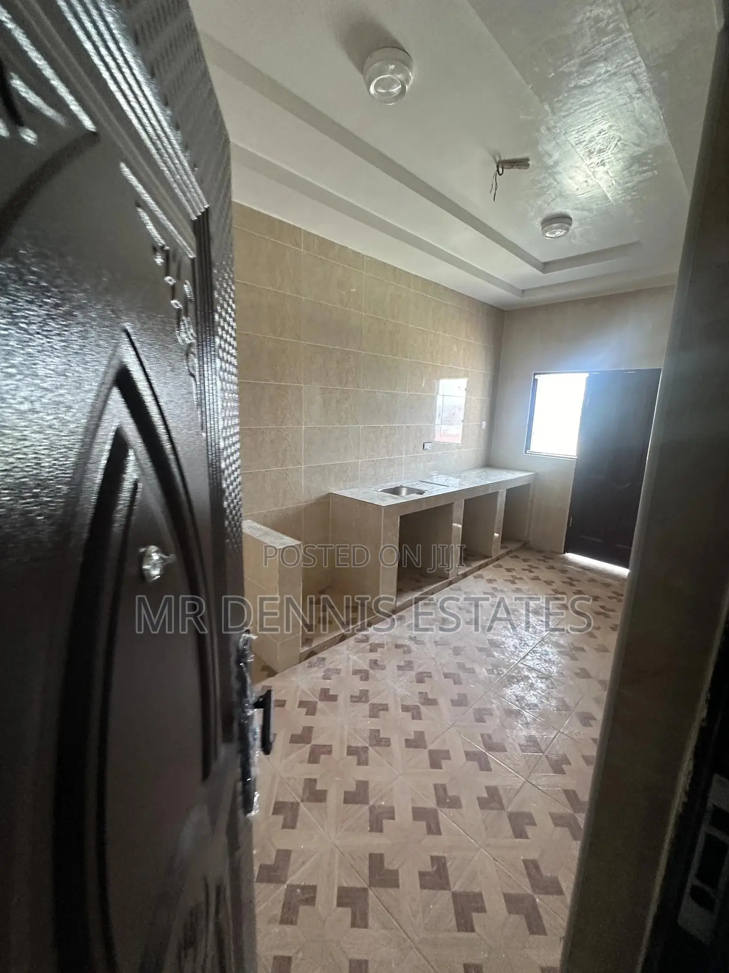 2bdrm Apartment in Mr Dennis Estates, West Hills Mall Area for rent