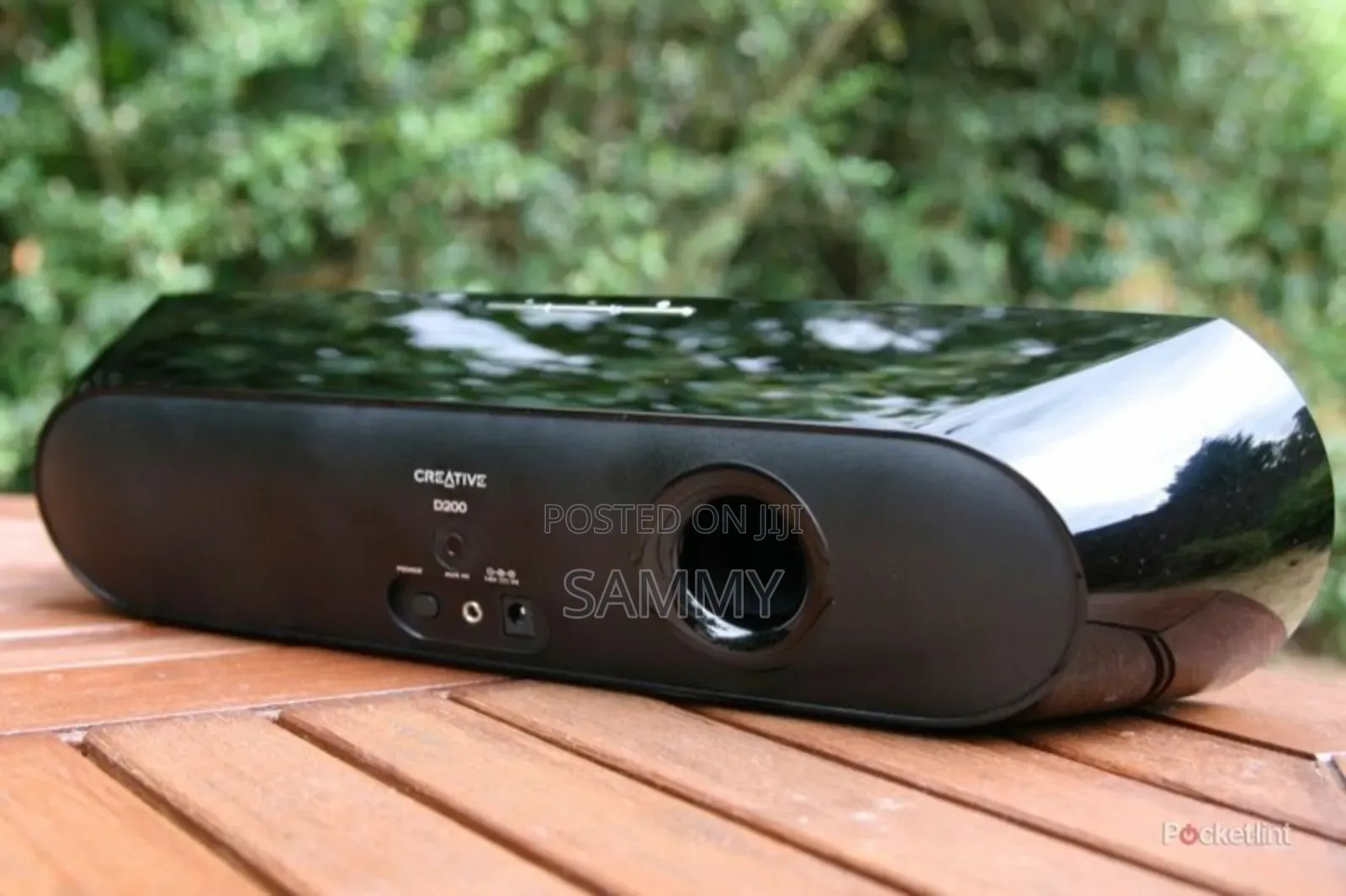 Creative D200 2.0 Bluetooth Speaker