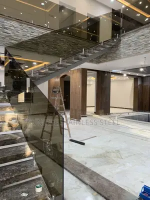 Sunrise Stainless Staircase Frameless Design