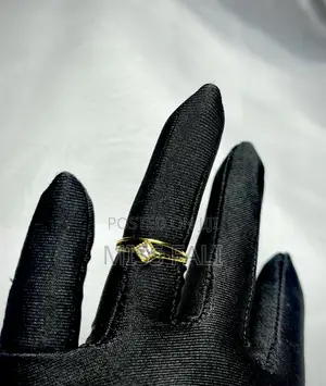 Quiet Promise Ring. Size 7