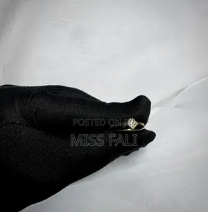 Quiet Promise Ring. Size 7