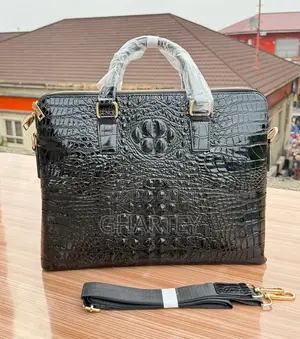 Luxury Croc-Embossed Executive Leather Briefcase for Men
