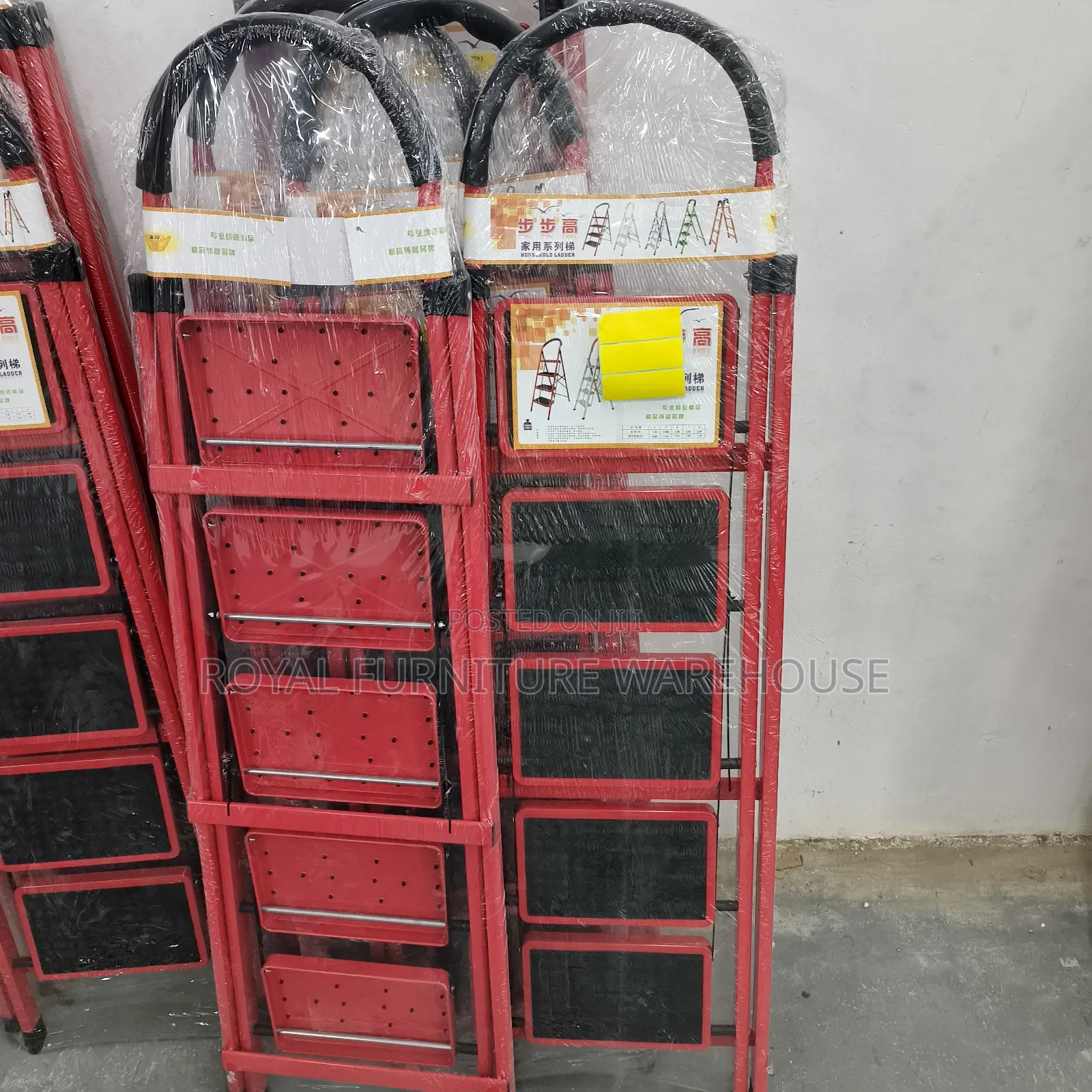 5 Steps Metallic House Hood Ladder