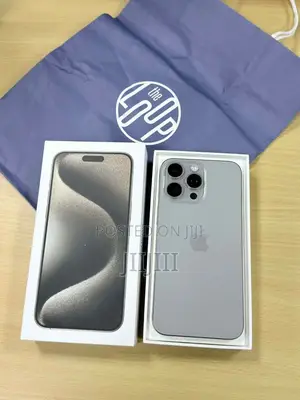 Apple iPhone 15 Pro Max 256 GB Silver