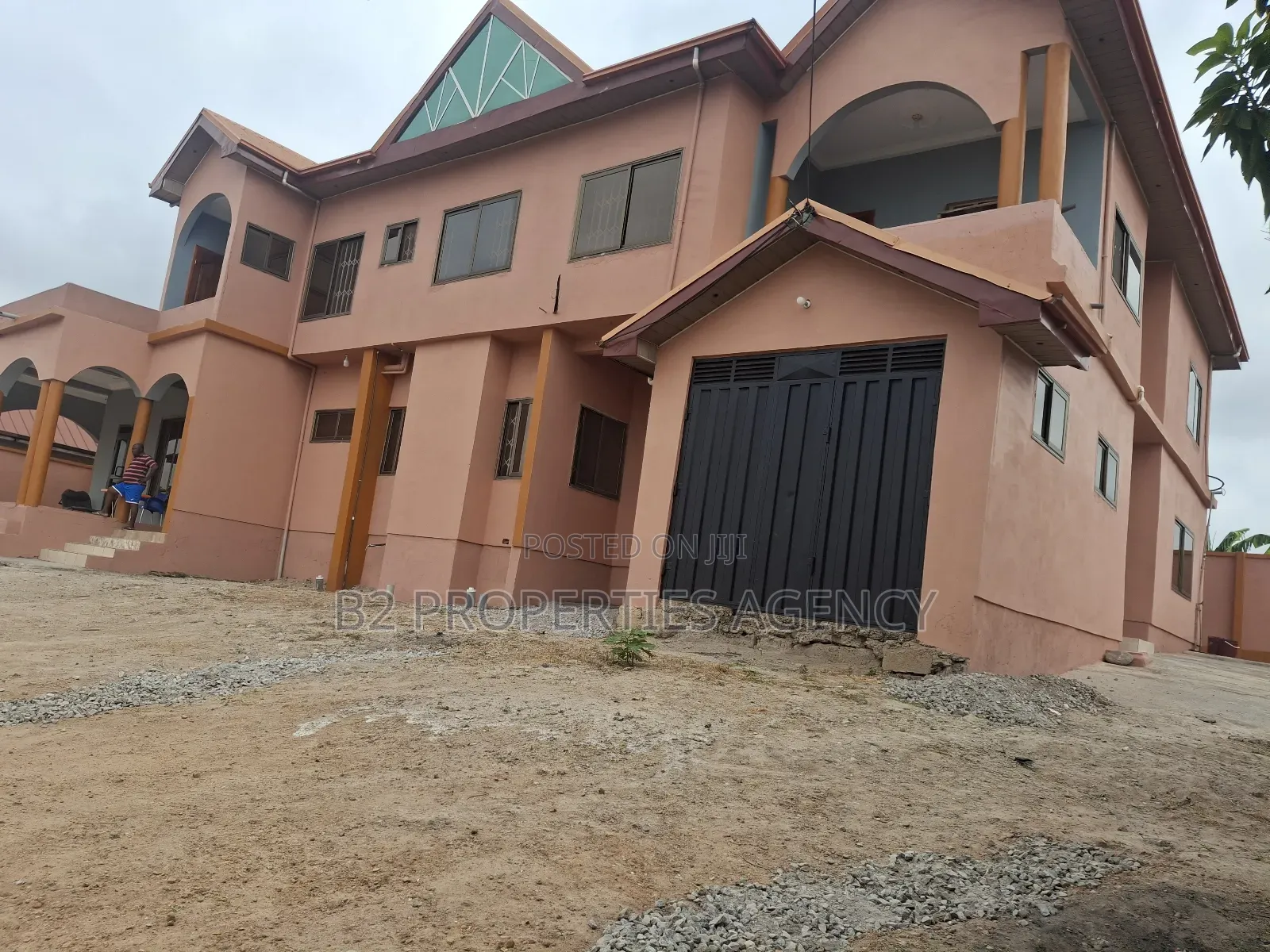 Furnished 6bdrm Mansion in B2 Properties Agency, Kumasi Metropolitan
