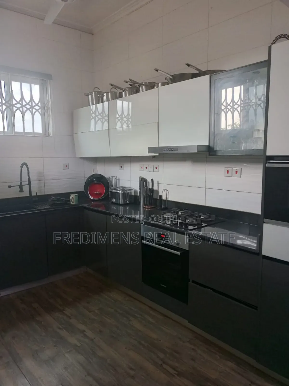 Furnished 3bdrm House in Fredimens Real, Atwima Kwanwoma for sale
