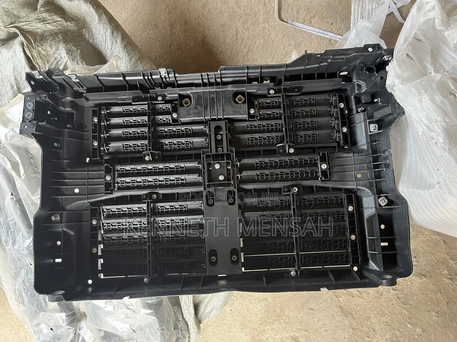 Mazda 3 2019-2022 Radiator Support With Shutter Grill