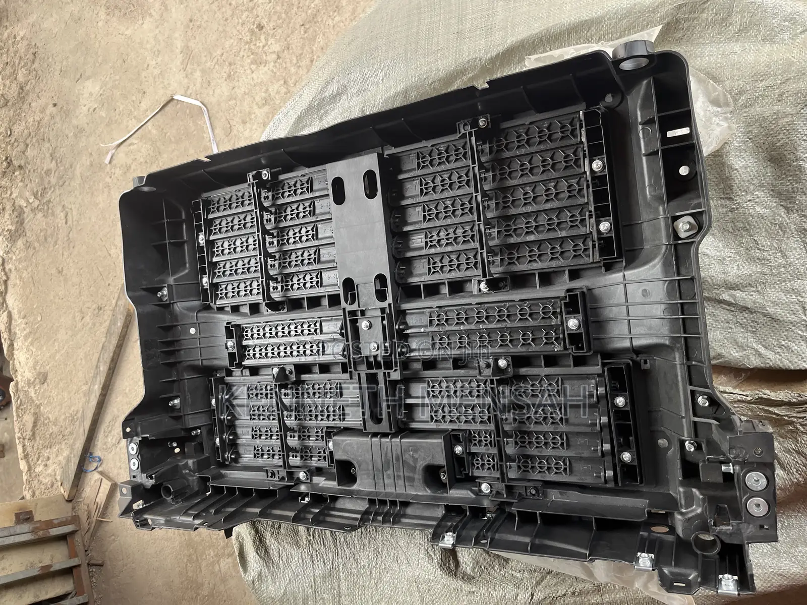 Mazda 3 2019-2022 Radiator Support With Shutter Grill
