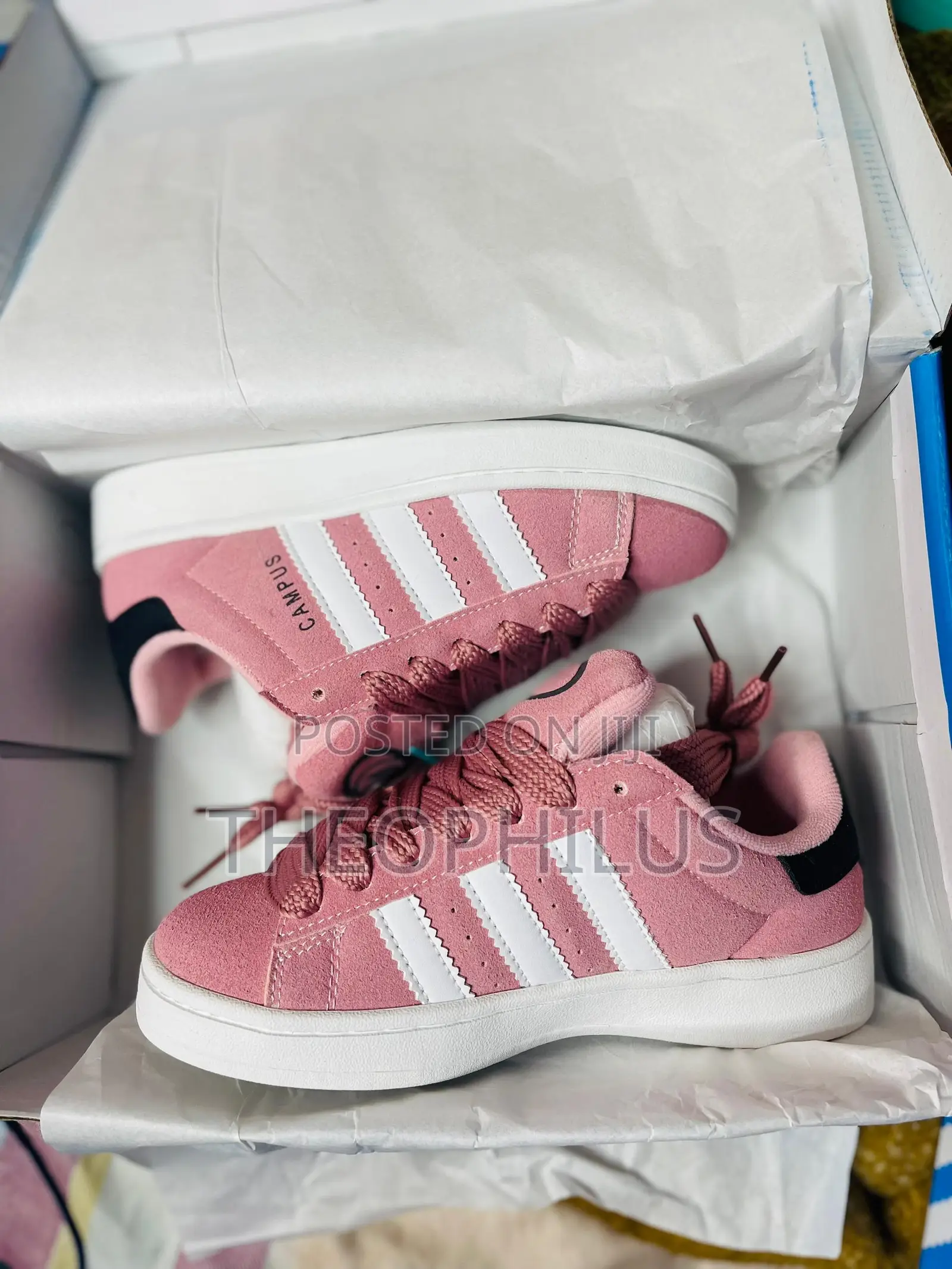 Adidas Campus