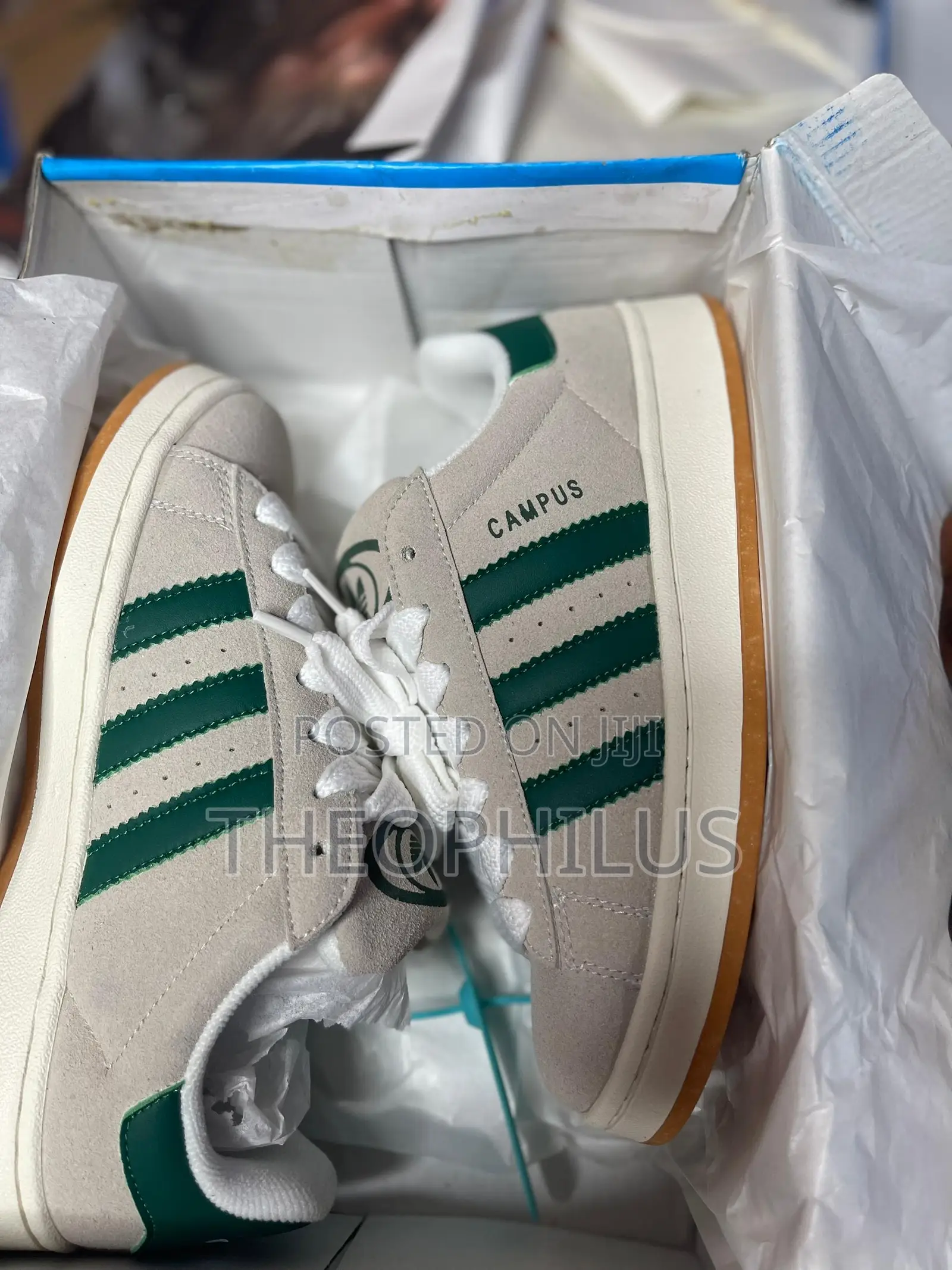 Adidas Campus