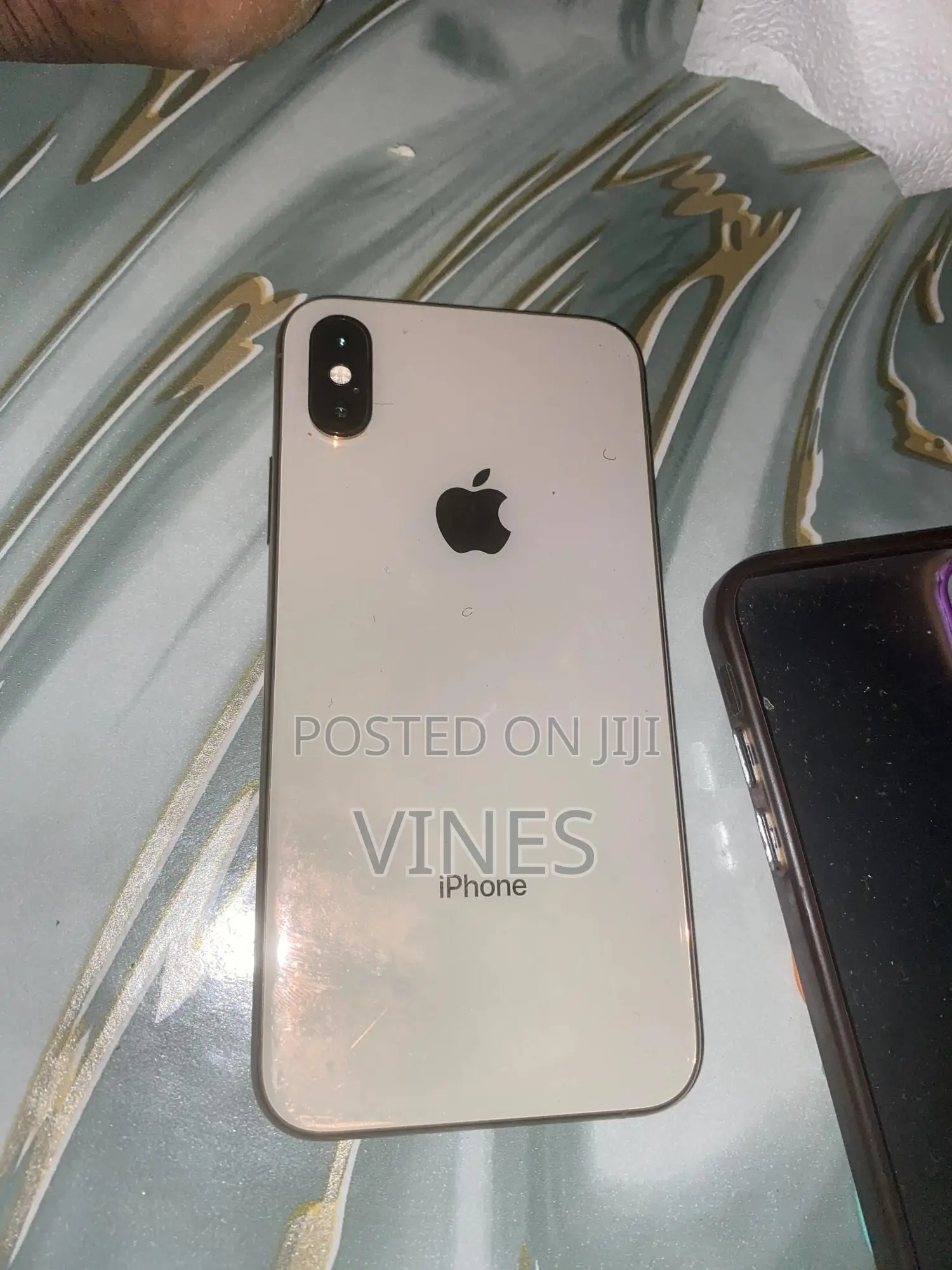 Apple iPhone XS 64 GB Gold