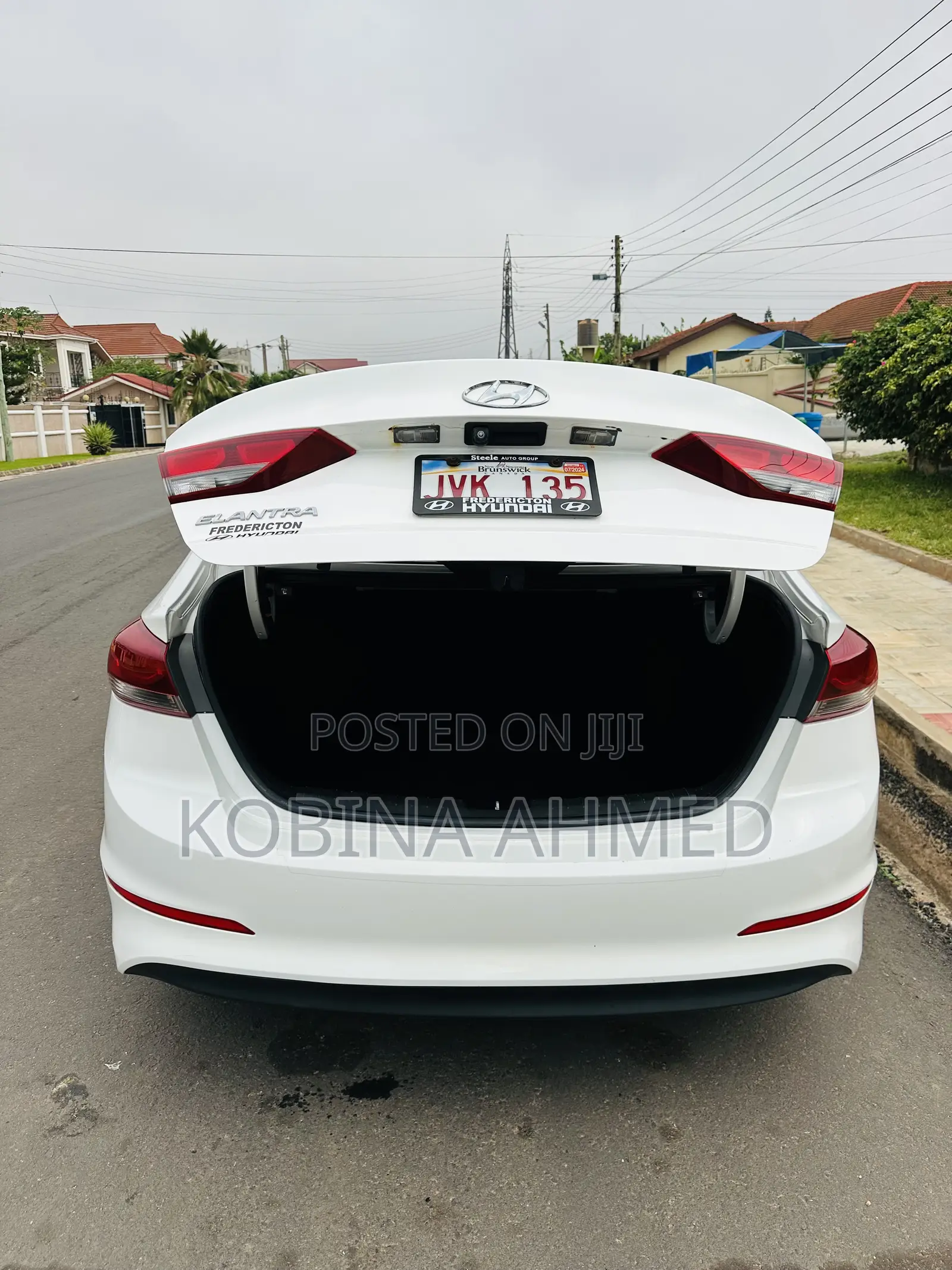 Hyundai Elantra Sport Sedan FWD (1.6L 4cyl 6M) 2017 White