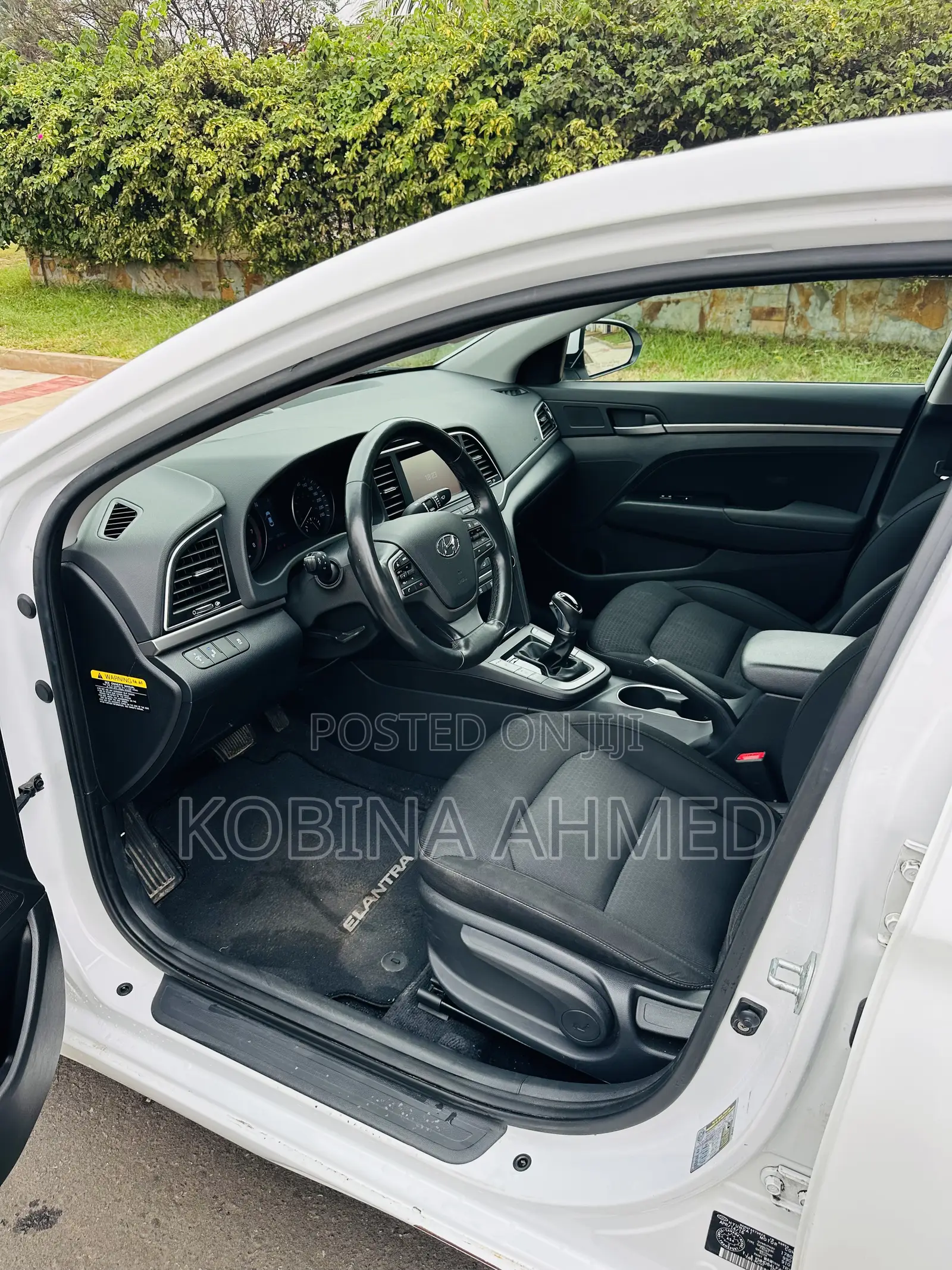 Hyundai Elantra Sport Sedan FWD (1.6L 4cyl 6M) 2017 White