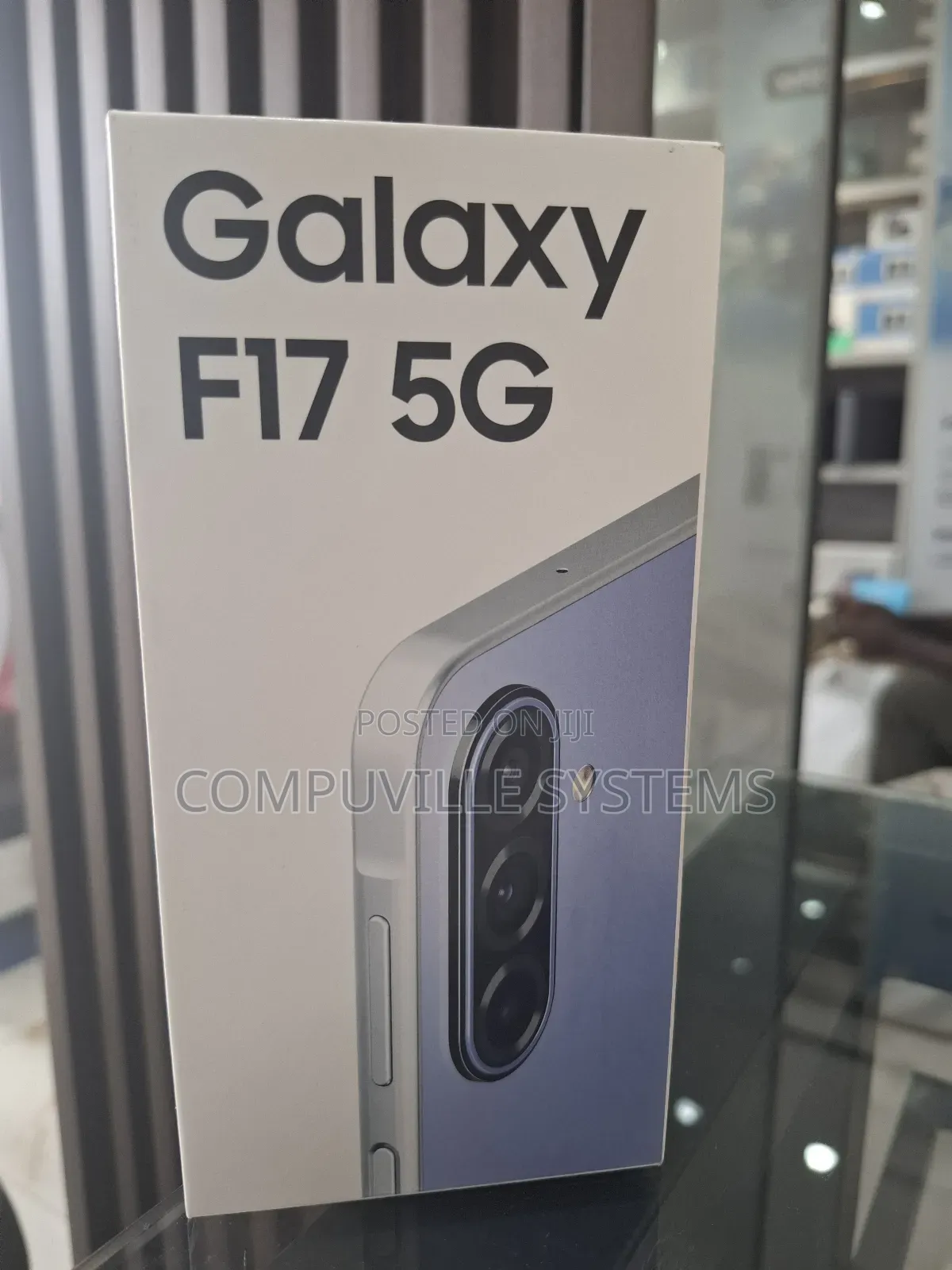 New Samsung Galaxy F17 5G 128 GB Purple