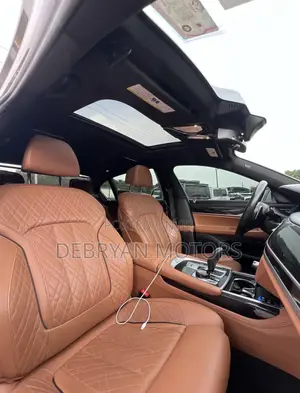 BMW 7 Series 2022 Silver