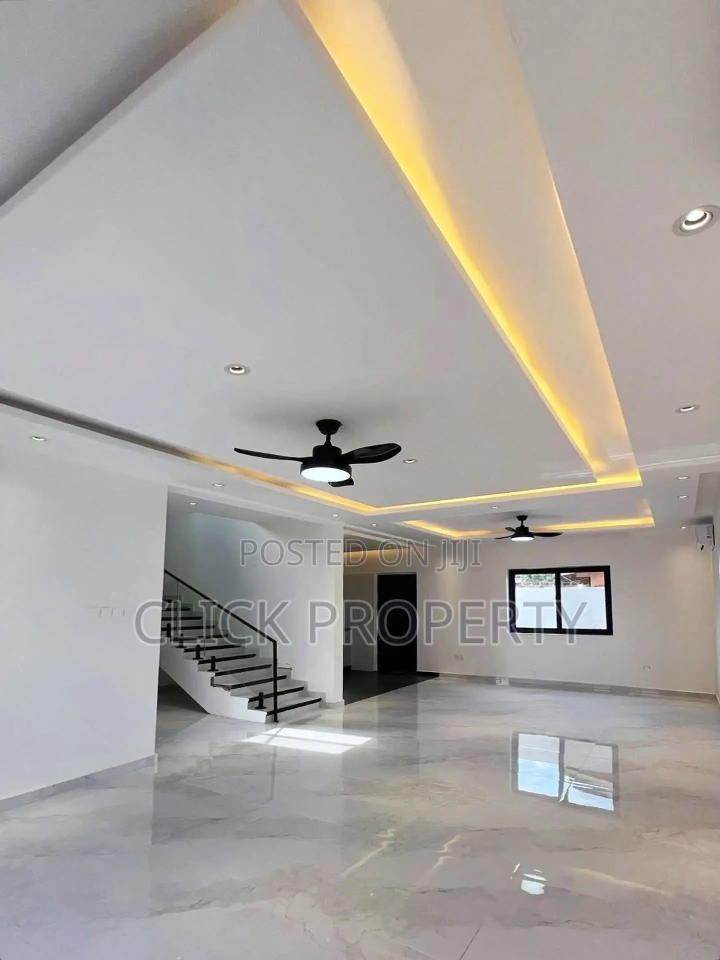 3bdrm Townhouse/Terrace in Adjiaganno Estate, Otano for sale