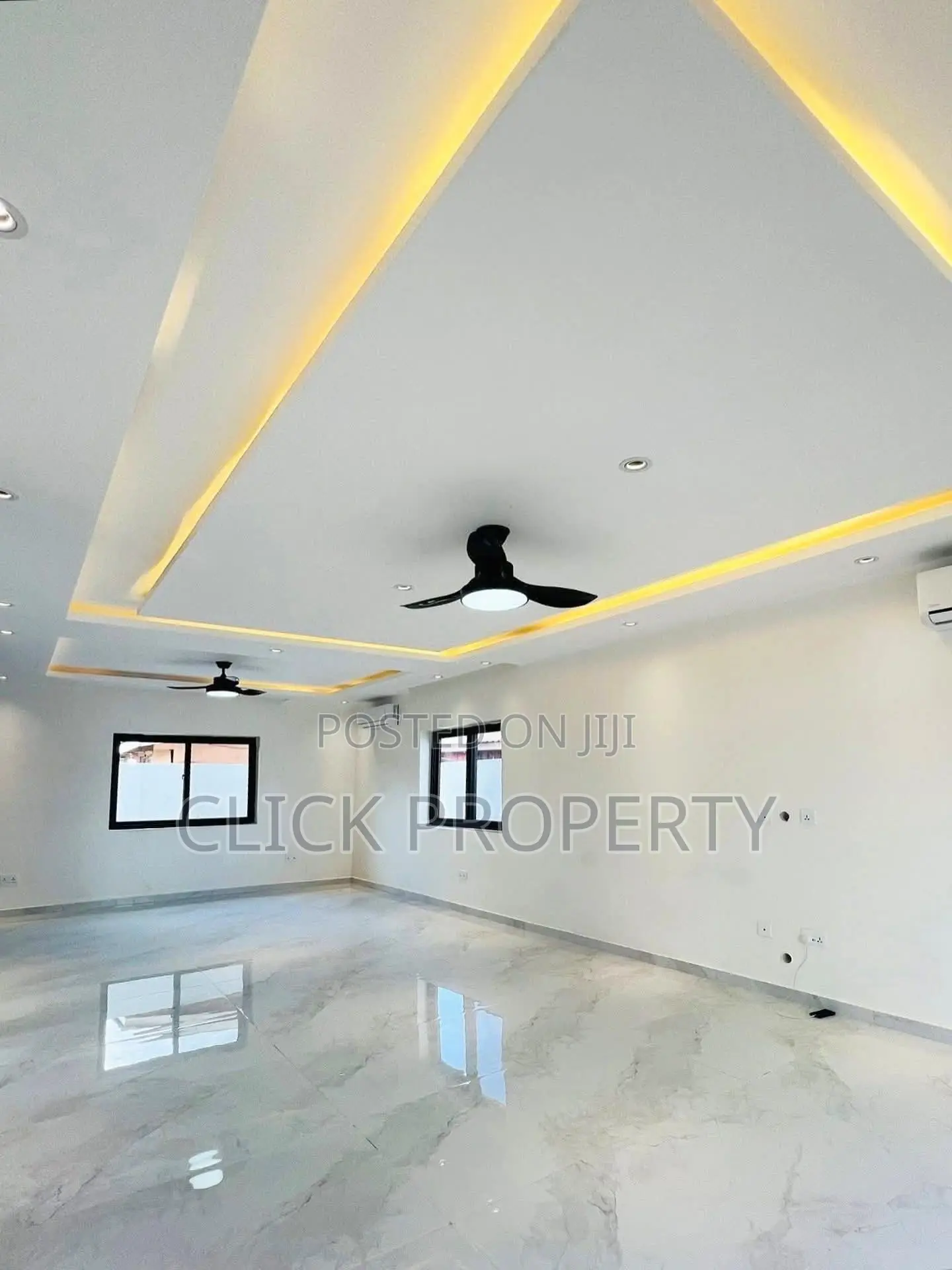 3bdrm Townhouse/Terrace in Adjiaganno Estate, Otano for sale