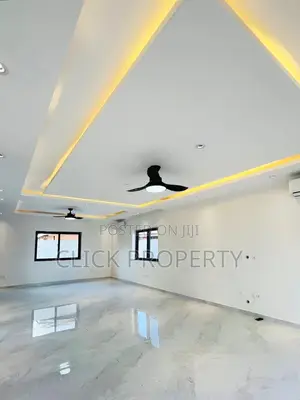 3bdrm Townhouse/Terrace in Adjiaganno Estate, Otano for sale