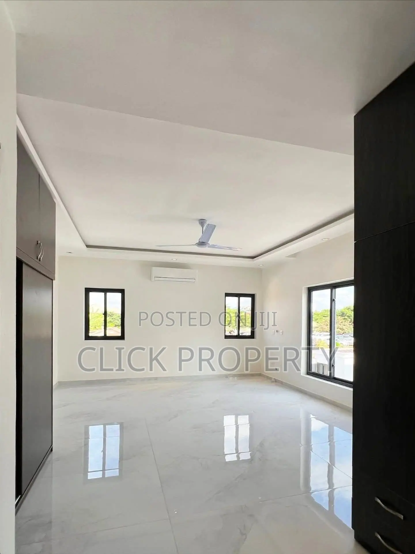 3bdrm Townhouse/Terrace in Adjiaganno Estate, Otano for sale