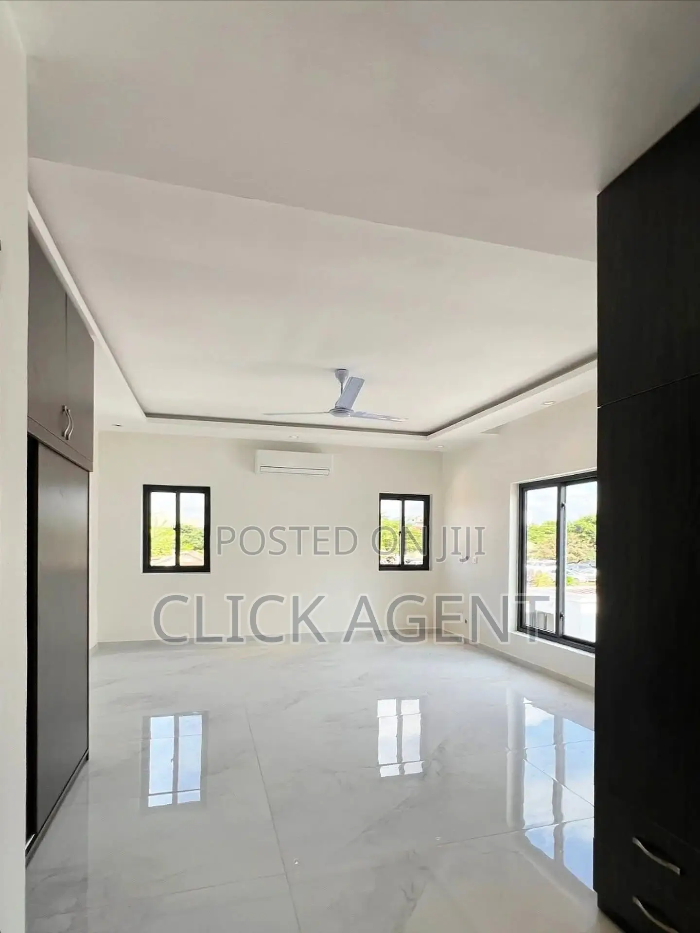 3bdrm Townhouse/Terrace in Adjiaganno Estate, Otano for sale